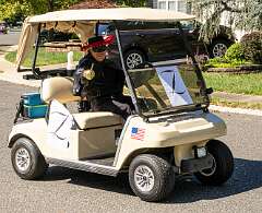 15: GolfCartParade-15