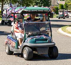 9: GolfCartParade-9