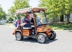 141: golfCartParade-46