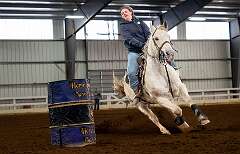 42: BarrelRacingBill-28