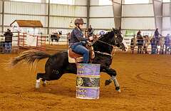 39: BarrelRacingMark-44